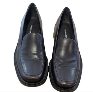 Brown Banana Republic loafer